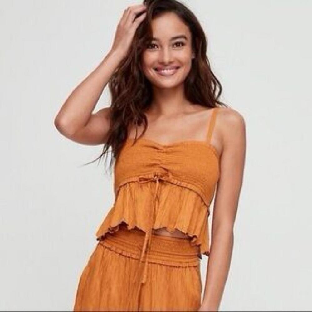 Aritzia Wilfred Dareau Sweetheart Cami - Medium - Gold